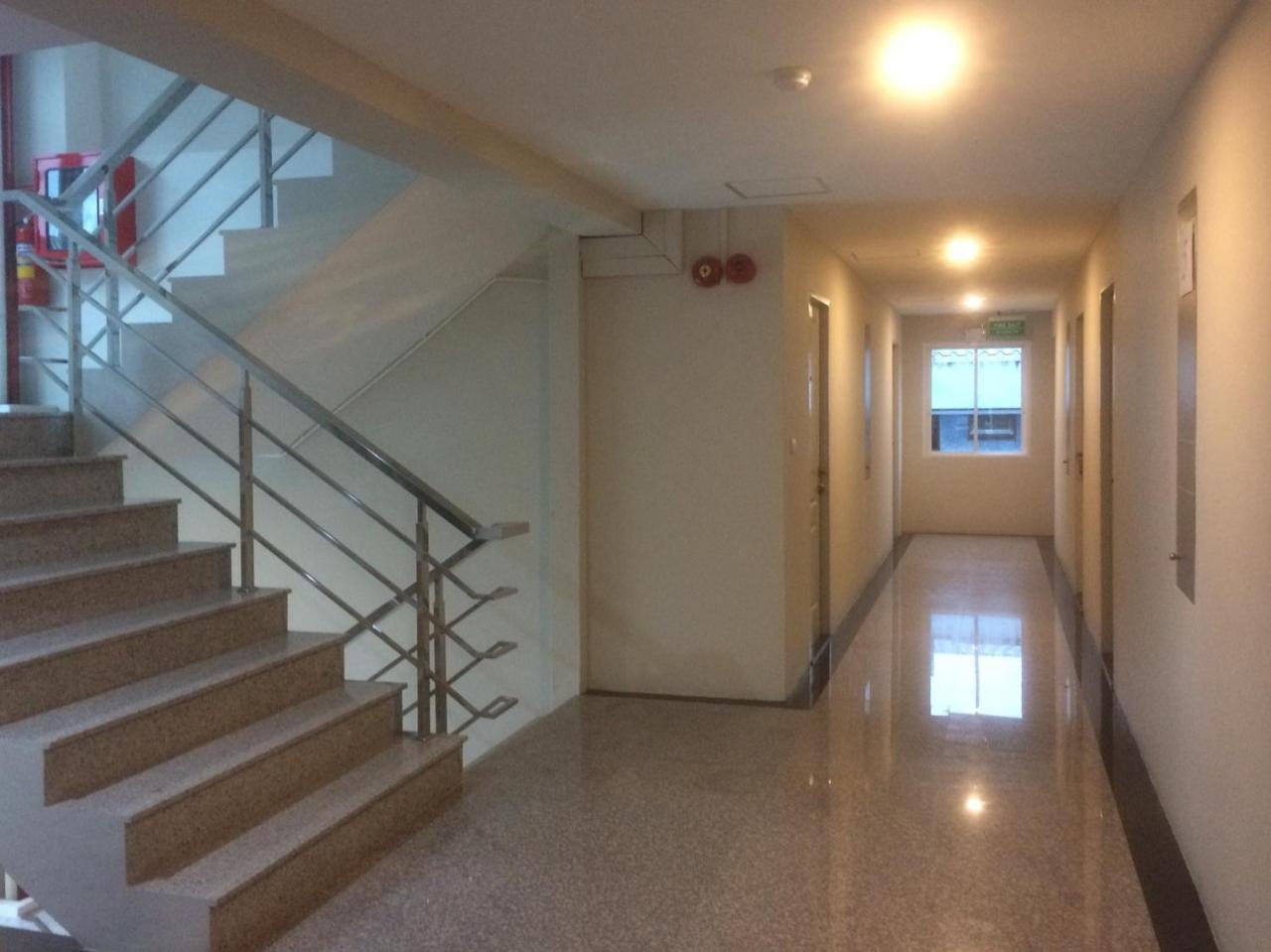 Step One At Bangkok Apartment Exterior photo